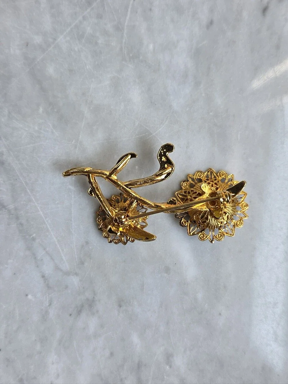 Vtg 1960s BSK Signed Asian Series Jade Chip Flower Brooch Gold Tone Branch